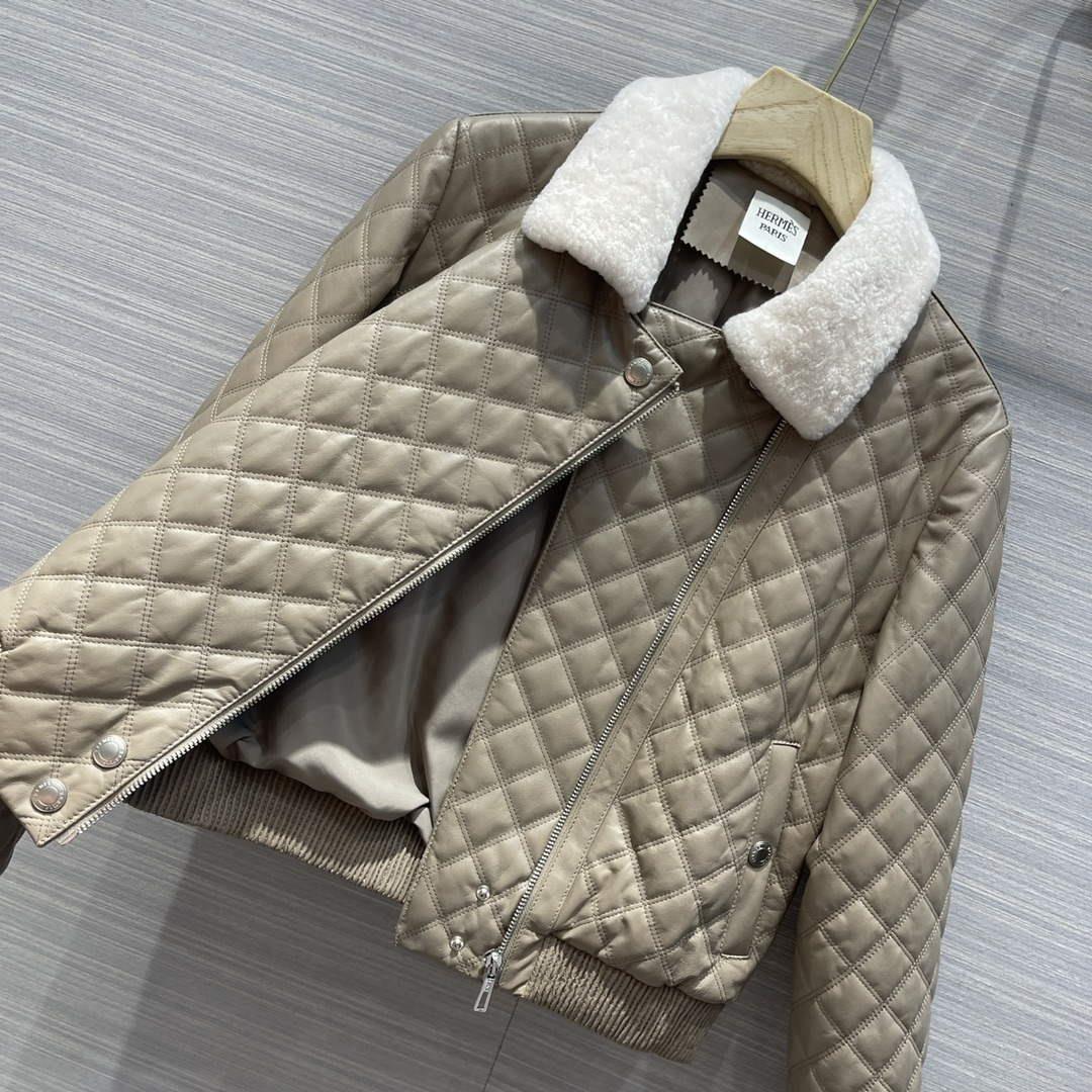 Hermes Women’s Fashion Clothing Embossed Leather Jacket H33259