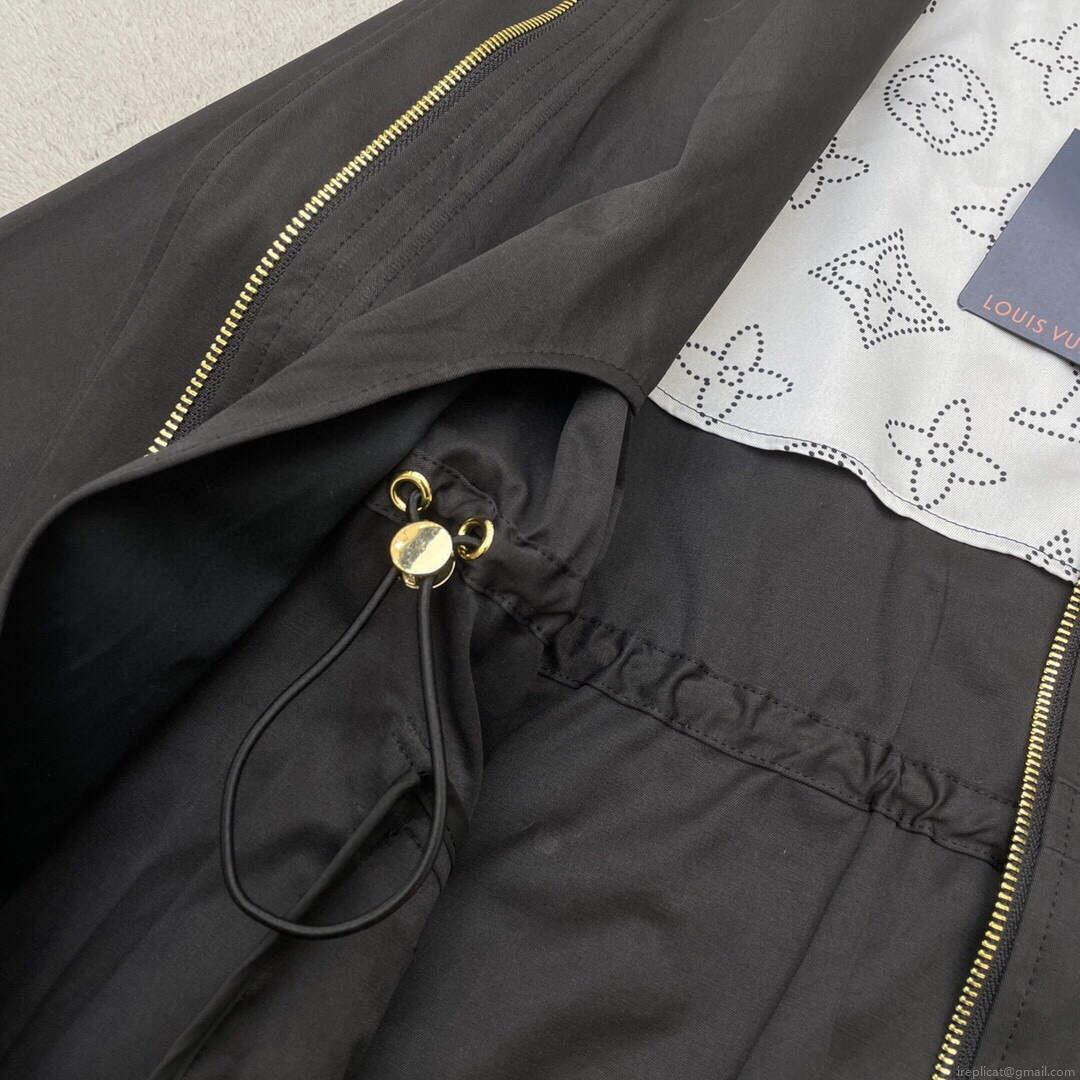 LV 1AAAWD Louis Vuitton Women’s Fashion Clothing Coat L55726
