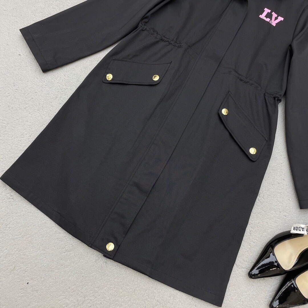 LV 1AAAWD Louis Vuitton Women’s Fashion Clothing Coat L55726