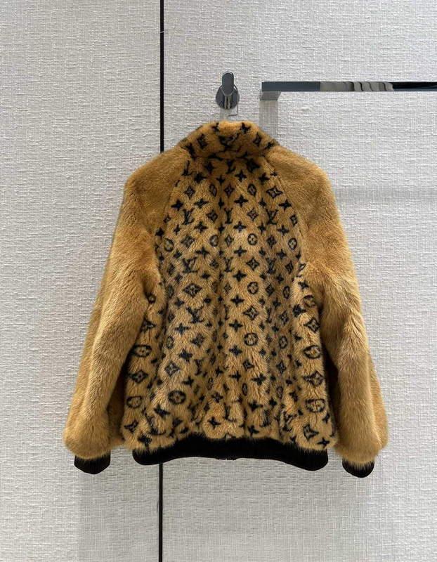 LV 1AAAWD Louis Vuitton Women’s Fashion Clothing Coat L55729