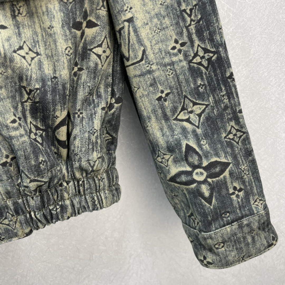 LV 1AAAWD Louis Vuitton Women’s Fashion Clothing Jacket L55730