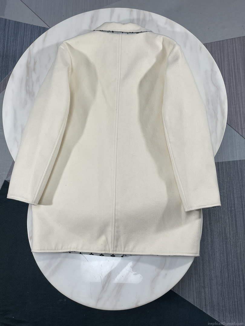 LV 1AAAWE Louis Vuitton Women’s Fashion Clothing Coat L55735