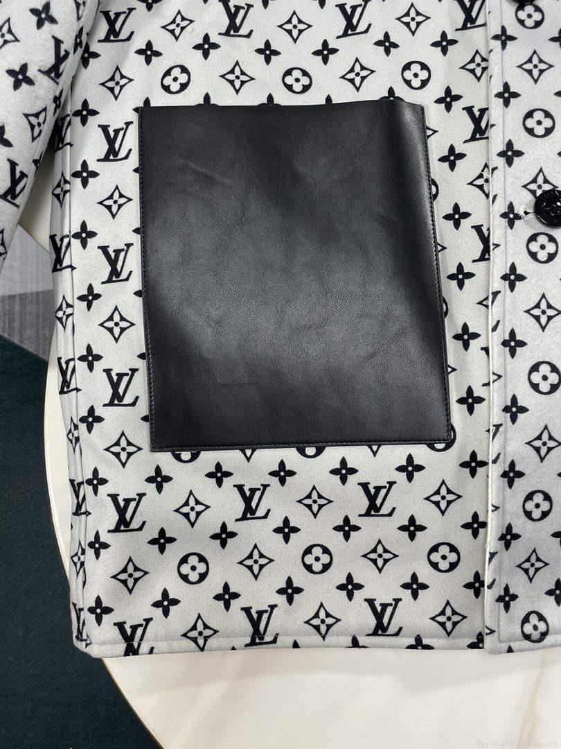 LV 1AAAWE Louis Vuitton Women’s Fashion Clothing Coat L55735