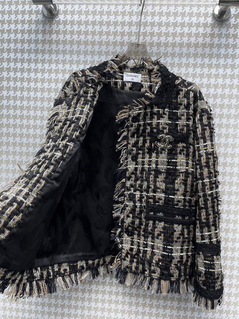 Chanel P73609 Women’s Fashion Clothing Jacket C58710
