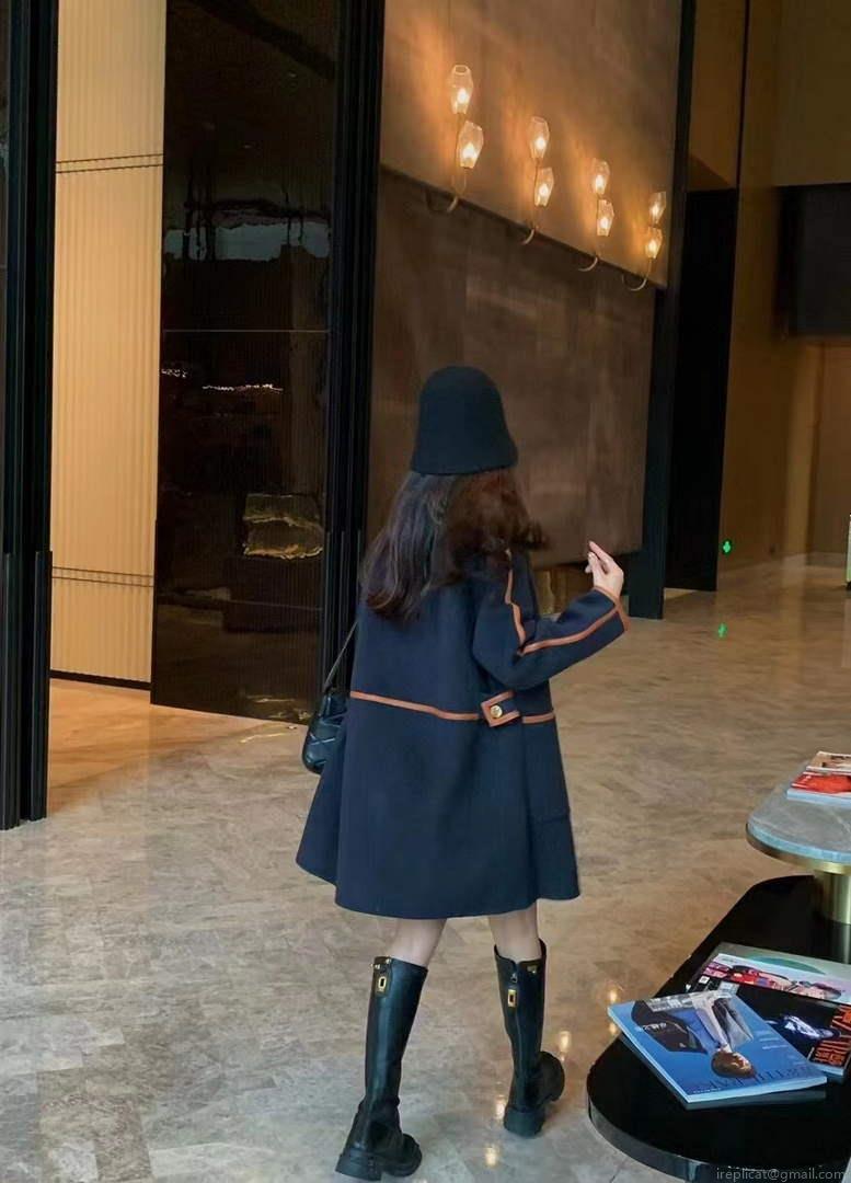 Hermes H2H0129DA0234 Women’s Fashion Clothing Coat H33277