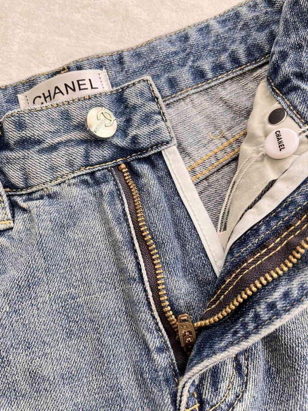 Chanel Women’s Fashion Denim shorts C58805