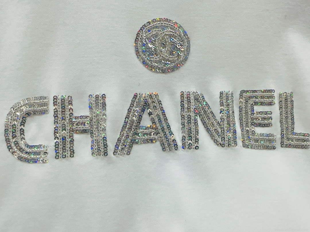 Chanel Women’s Fashion Clothing C58831