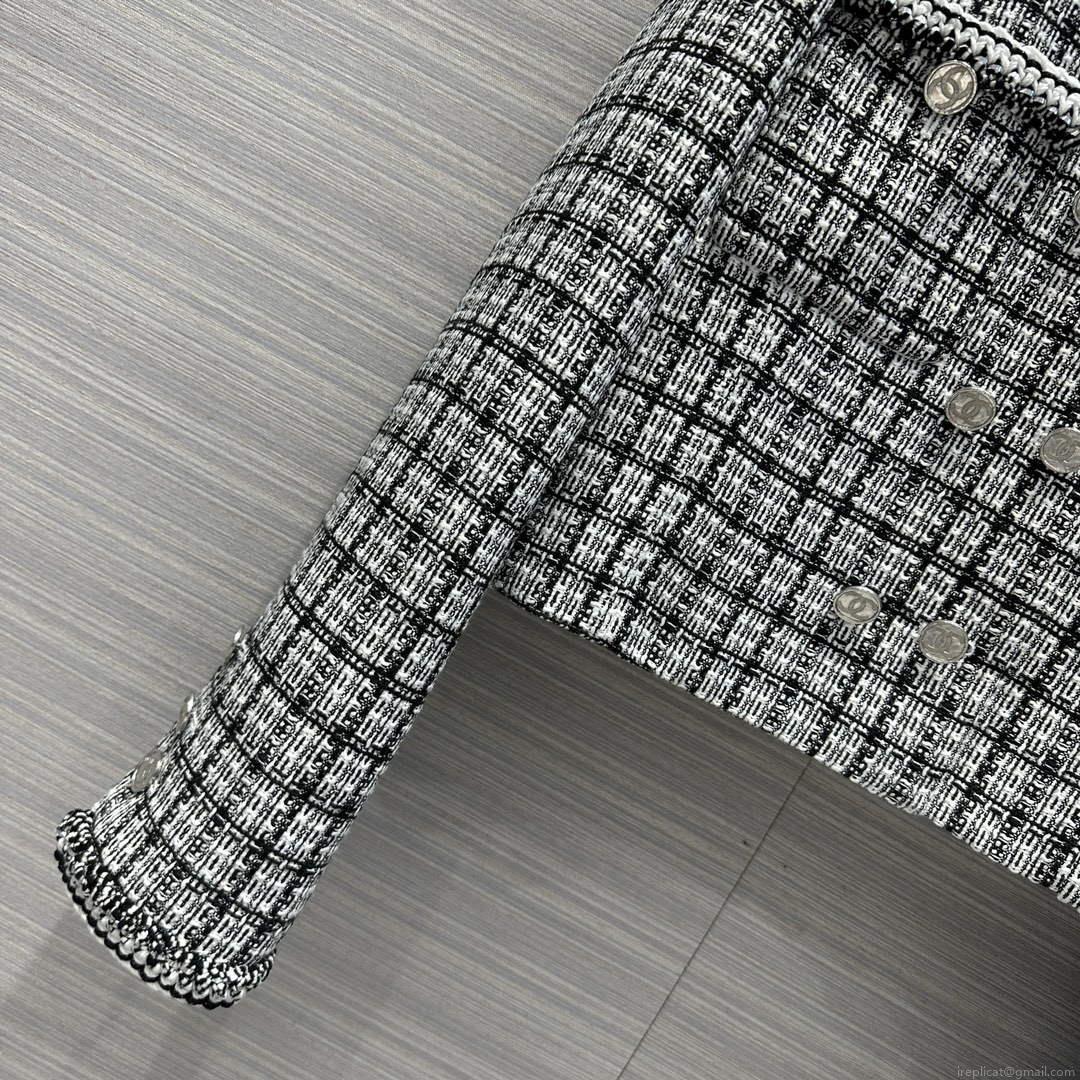 Chanel Women’s Fashion Clothing Coat C58823