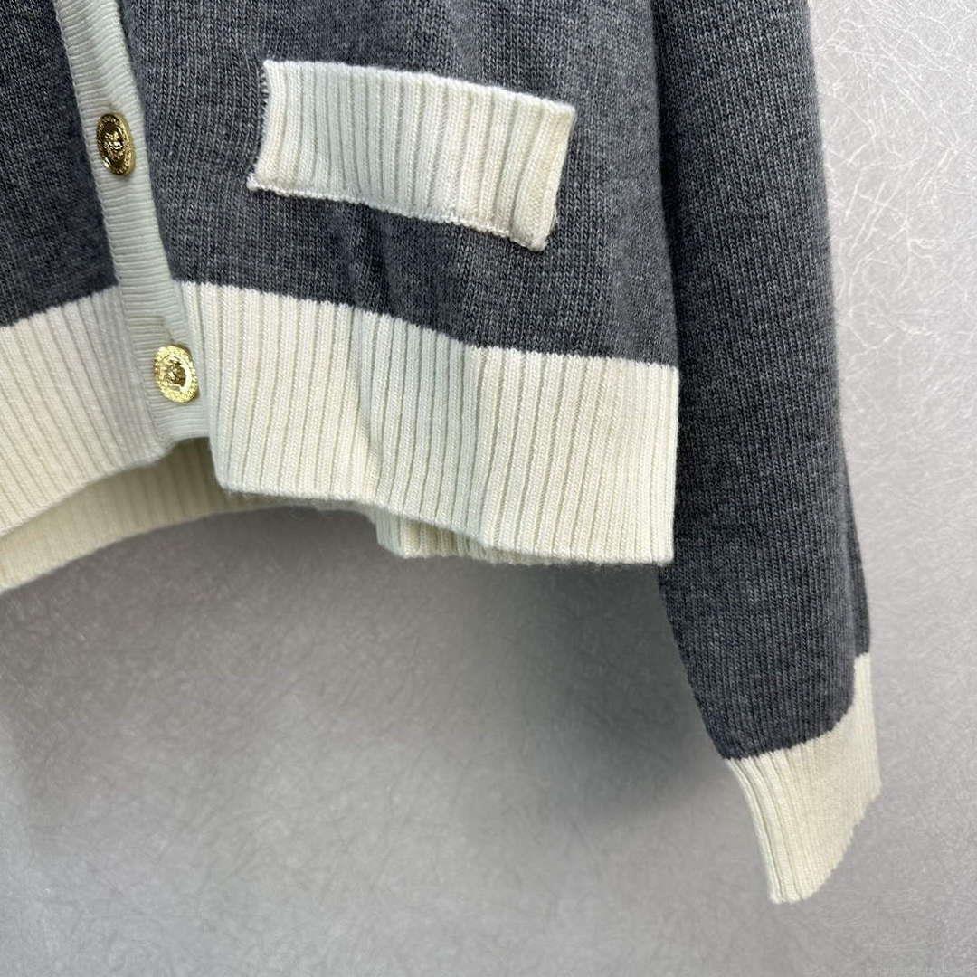 Chanel Women’s Fashion Clothing Knitted sweaters C58832