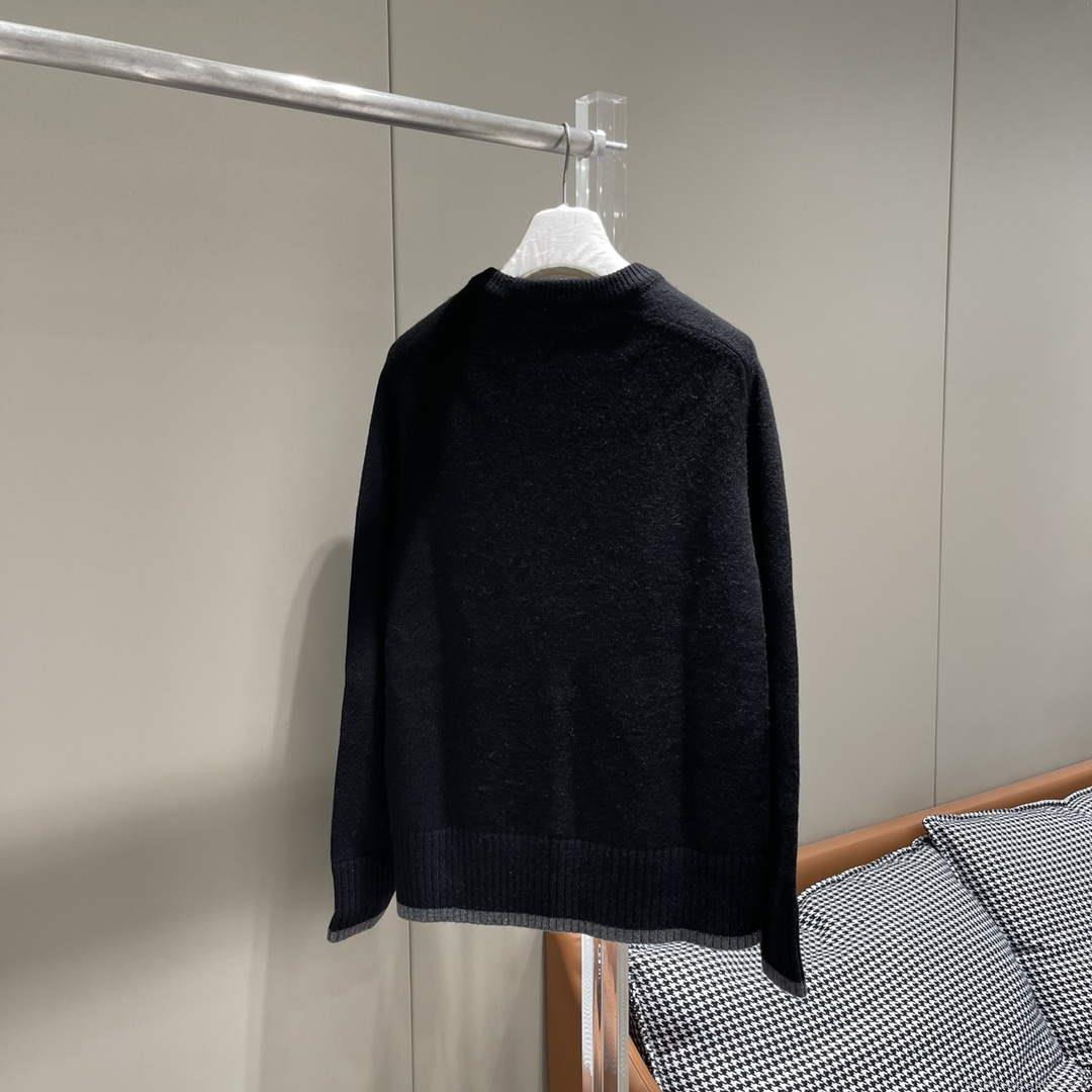 Dior Women’s Fashion Clothing Sweater D38571