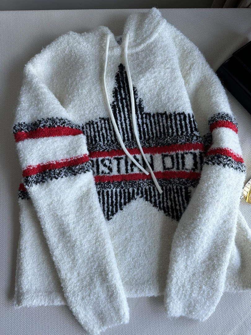 Dior Women’s Fashion Clothing Sweater D38572