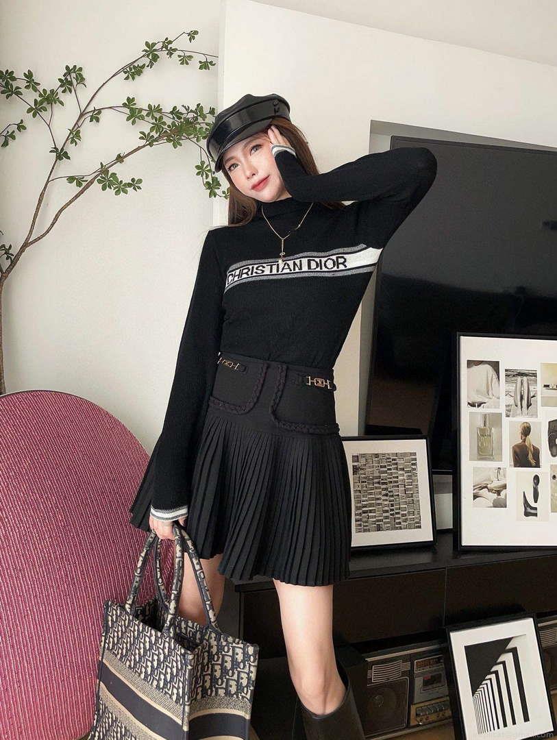 Dior Women’s Fashion Clothing Sweater D38576