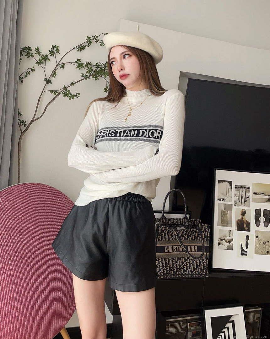 Dior Women’s Fashion Clothing Sweater D38577