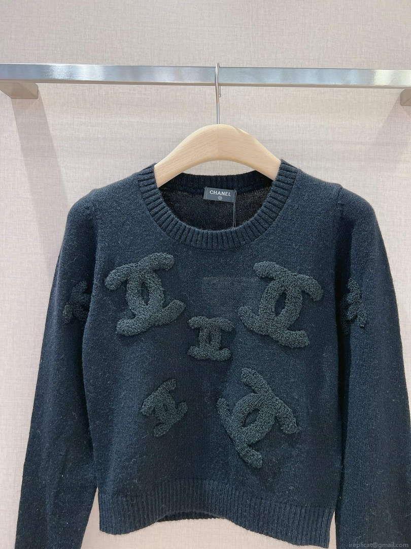 Chanel Women’s Fashion Clothing Sweater CC69137