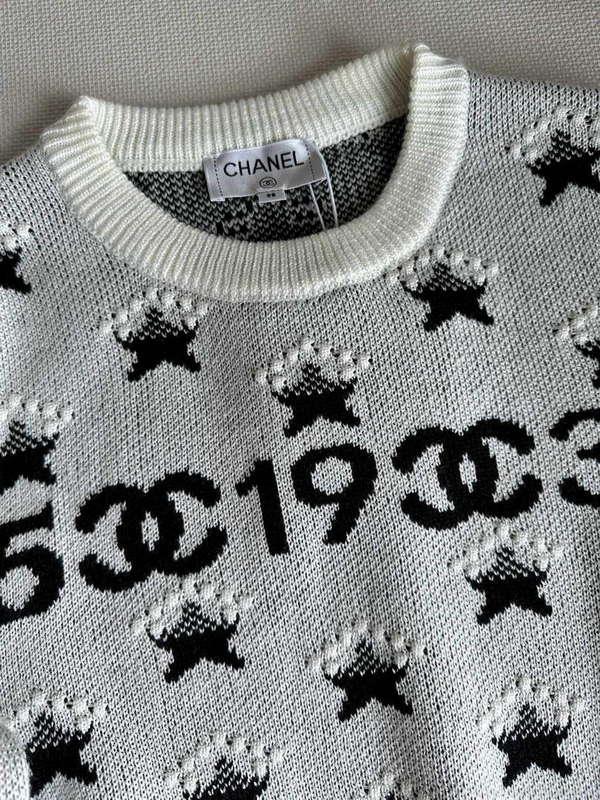 Chanel Women’s Fashion Clothing Sweater CC69141