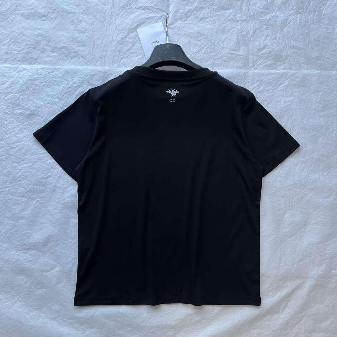 Dior Women’s T-shirt Fashion Clothing D82562