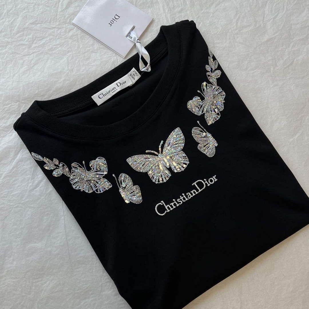 Dior Women’s T-shirt Fashion Clothing D82562