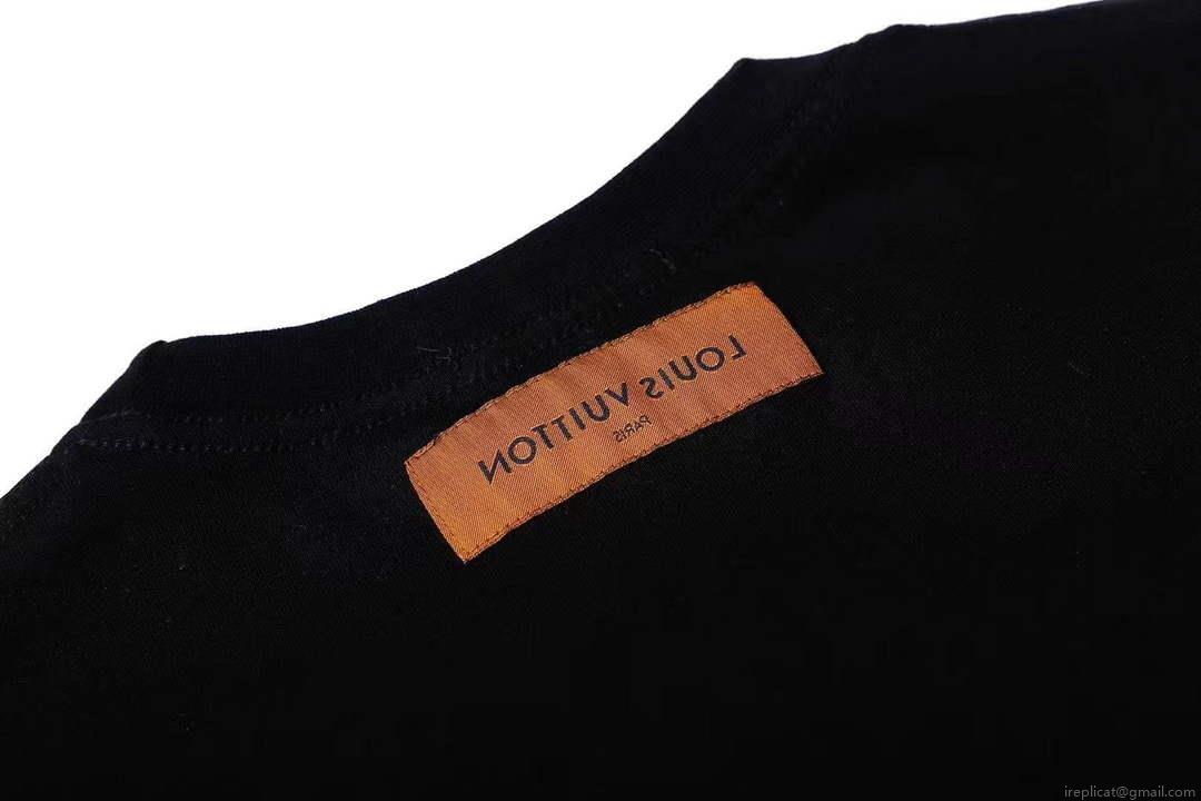 LV 1AAU5B Louis Vuitton Print Cotton Jersey Men Women’s T-shirt L56202