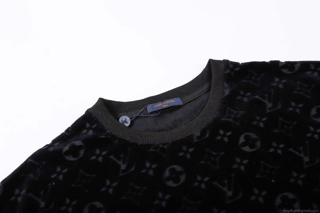 LV 1AAU5B Louis Vuitton Explosive style velvet Men Women’s T-shirt L56221