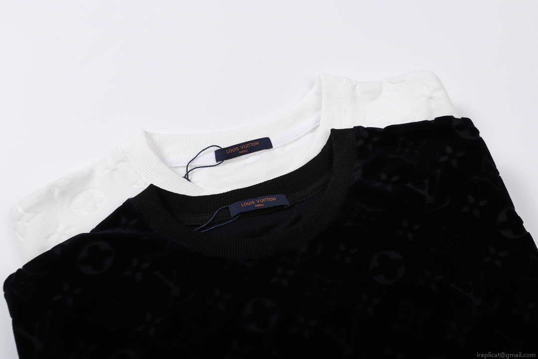 LV 1AAU5B Louis Vuitton Explosive style velvet Men Women’s T-shirt L56221