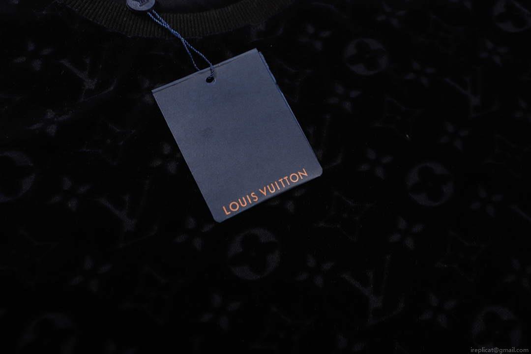 LV 1AAU5B Louis Vuitton Explosive style velvet Men Women’s T-shirt L56221