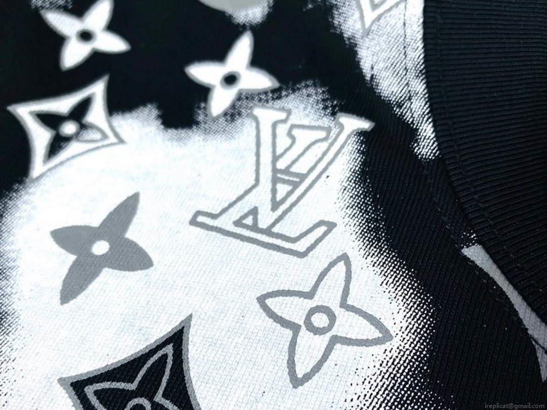 LV 1AB4UM Louis Vuitton Print Cotton Jersey Men Women’s T-shirt L56231