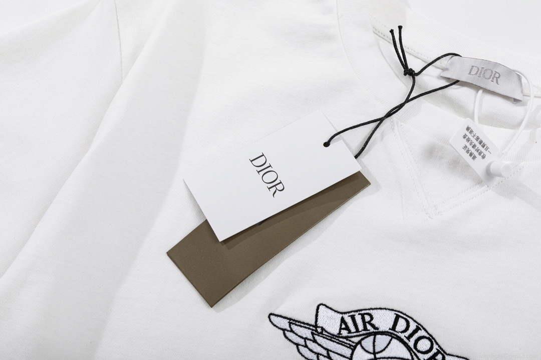 Dior 313J696 Men’s Women’s Relaxed Fit Cotton Jersey T-shirt D65849