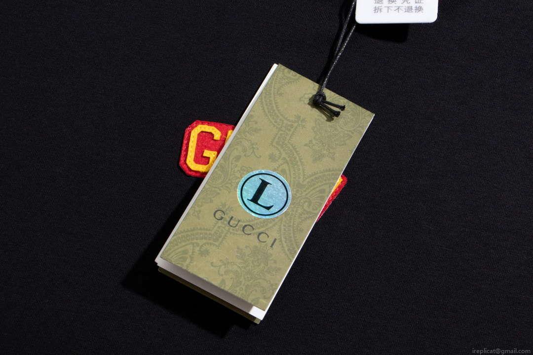 Gucci Men’s Women’s Short Sleeve T-shirt G66800