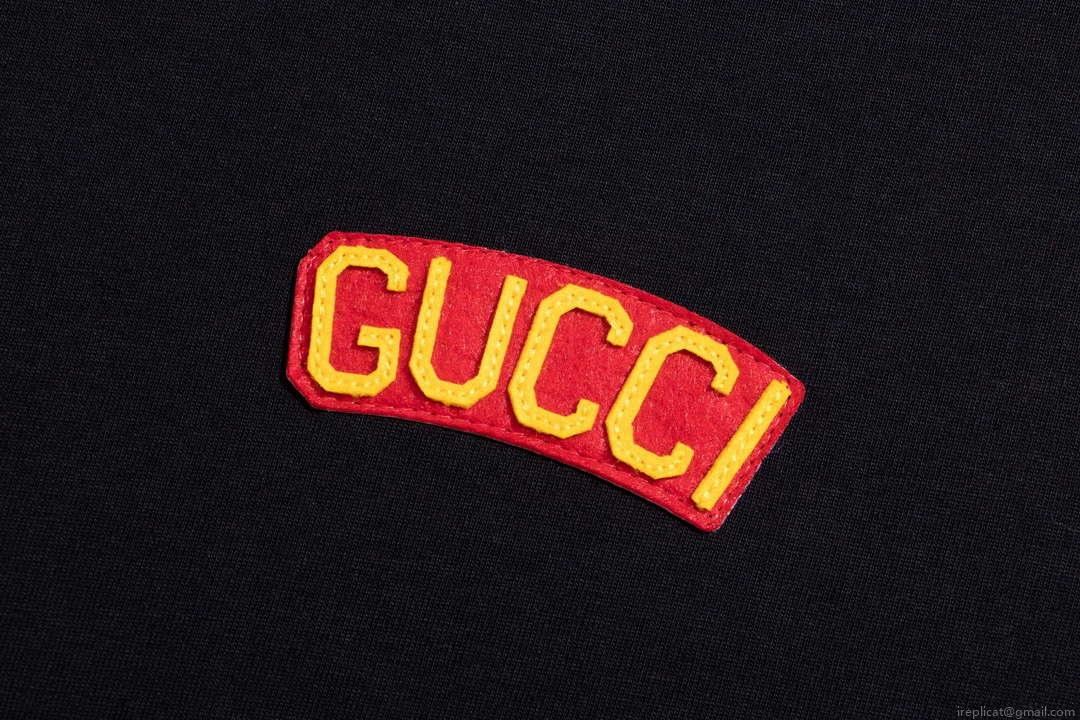 Gucci Men’s Women’s Short Sleeve T-shirt G66800