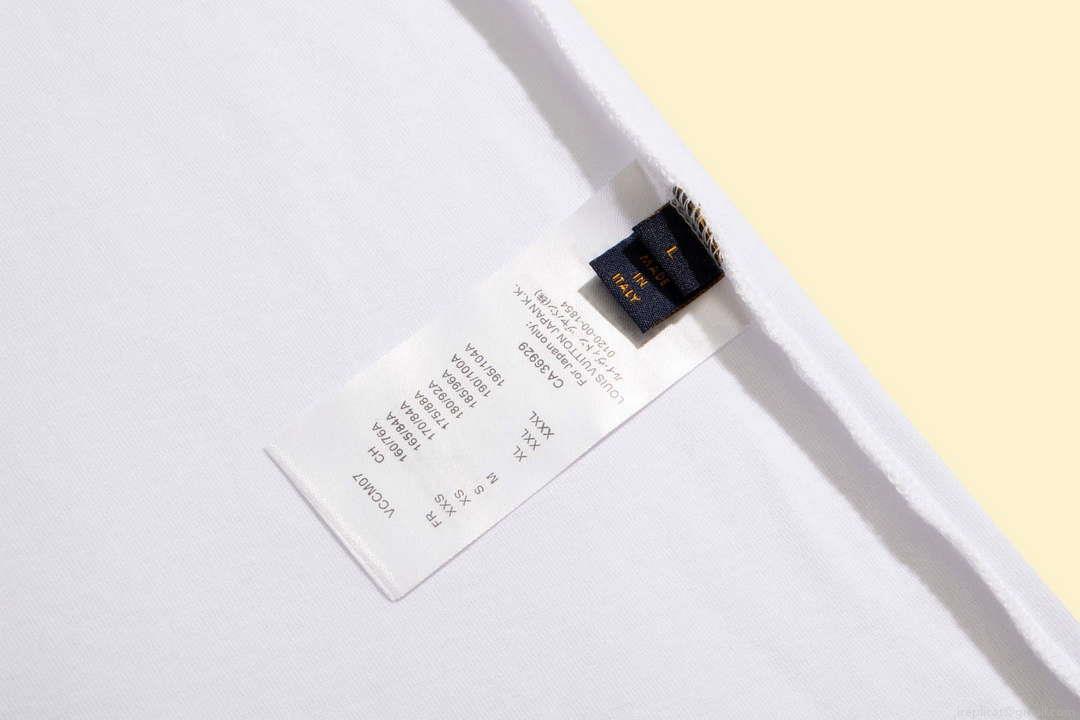 Louis Vuitton Men’s Women’s Short Sleeve T-shirt L36829