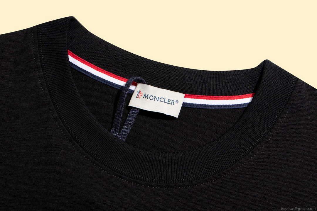 Moncler Men’s Women’s Short Sleeve T-shirt M54892