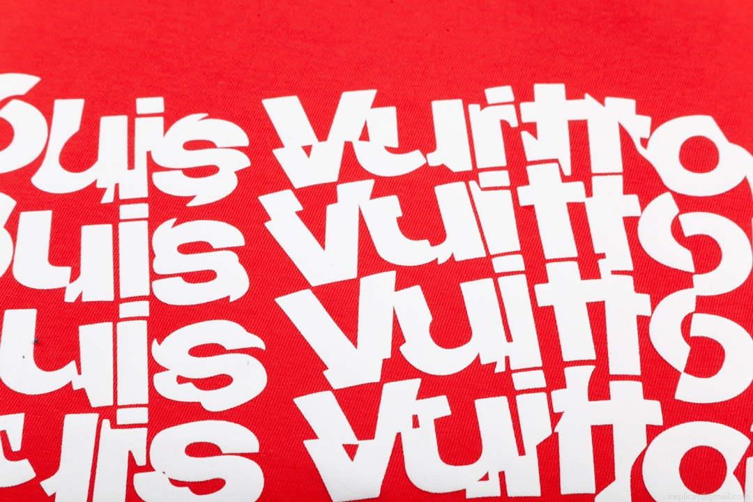 Louis Vuitton Men’s Women’s Short Sleeve T-shirt L36847