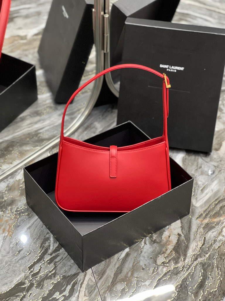 YSL LE5À7 657228 Hobo Bag In Smooth Leather Red