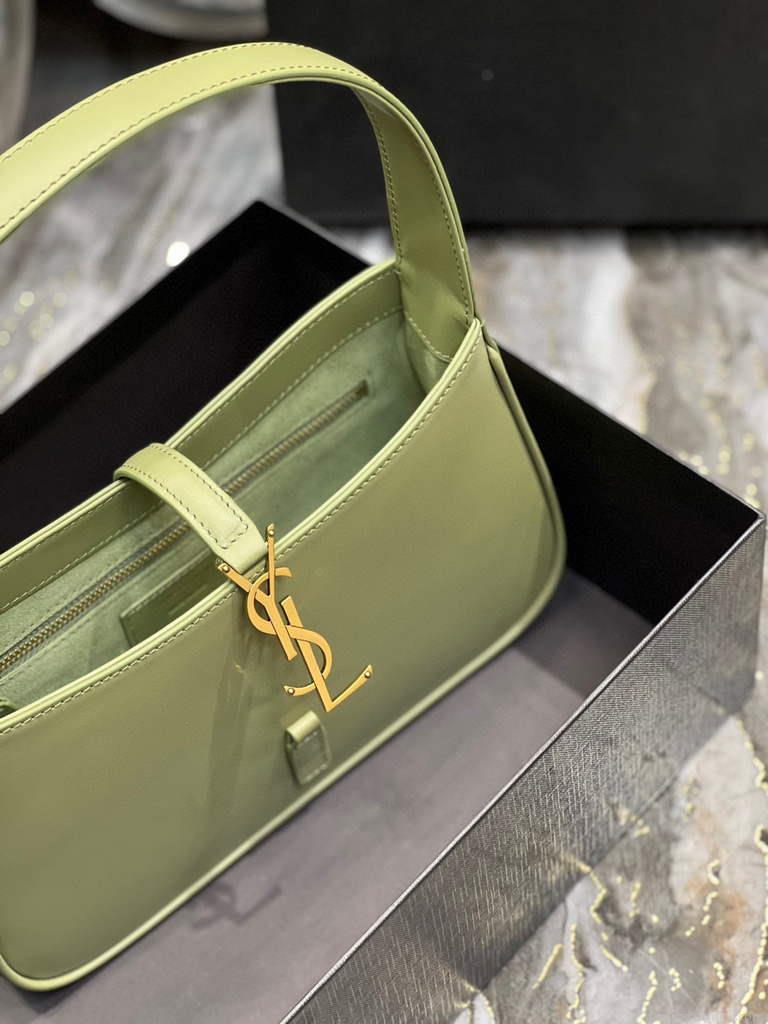 YSL LE5À7 657228 Hobo Bag In Smooth Leather Light Green