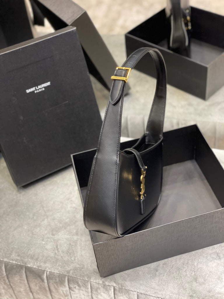 YSL LE5À7 657228 Hobo Bag In Smooth Leather Black