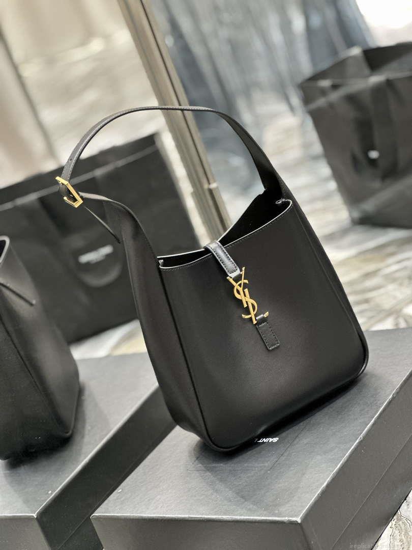 YSL 713938 LE 5 A 7 Supple Small In Grained Leather Black