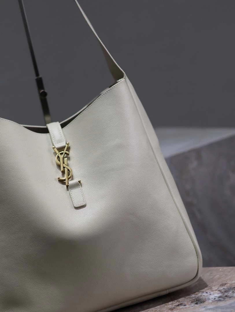 YSL 753837 Le 5 À 7 Supple Large In Smooth Leather White