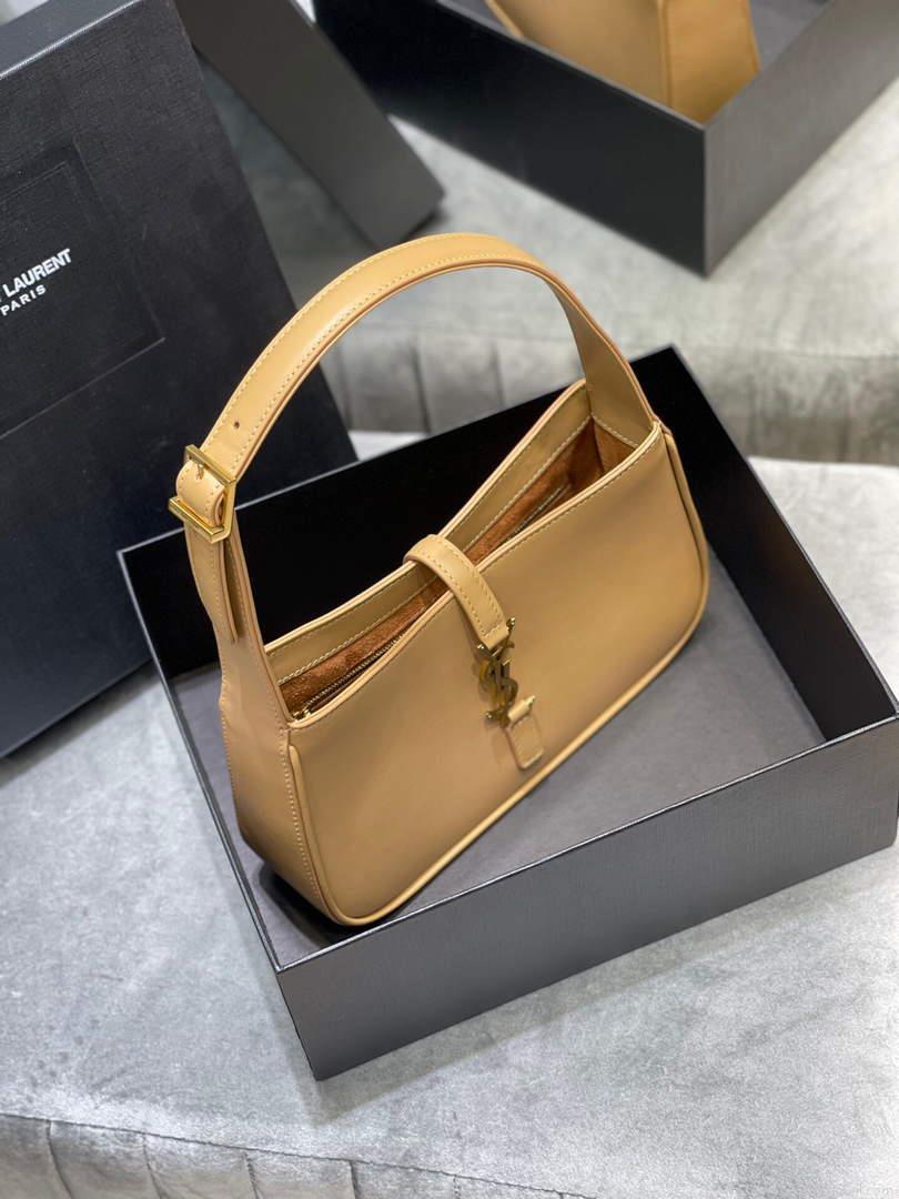YSL LE5À7 657228 Hobo Bag In Smooth Leather Apricot